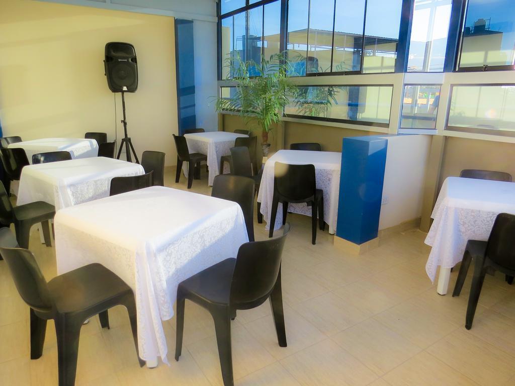 Hotel Savoy Ика Екстериор снимка