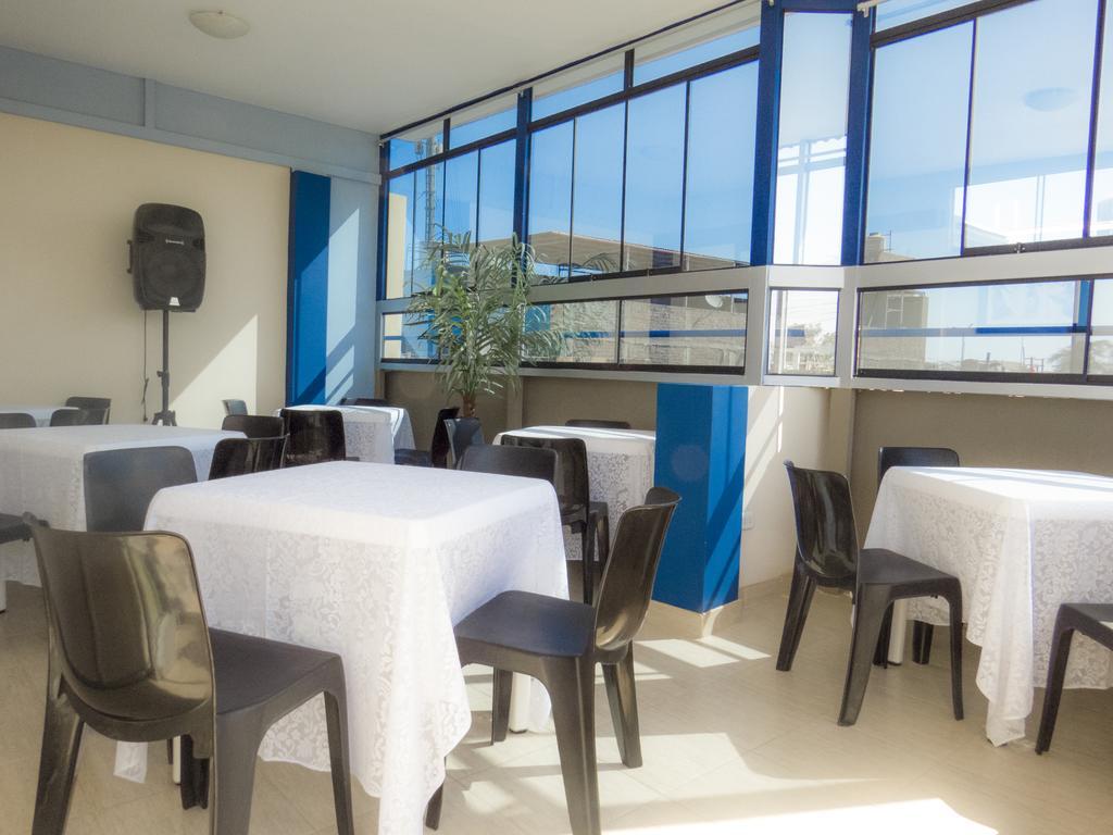 Hotel Savoy Ика Екстериор снимка